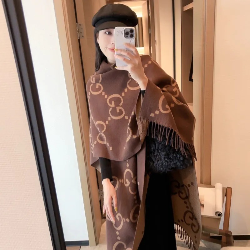 上品フェミニン！軽量 ふんわりタッチ ウール  暖かスカーフ