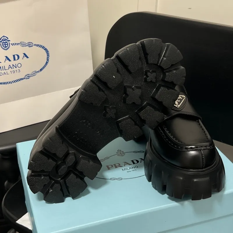 『225-250』おすすめ 上品な おしゃれフィット感 エレガント 優しい 高級感 ローファー